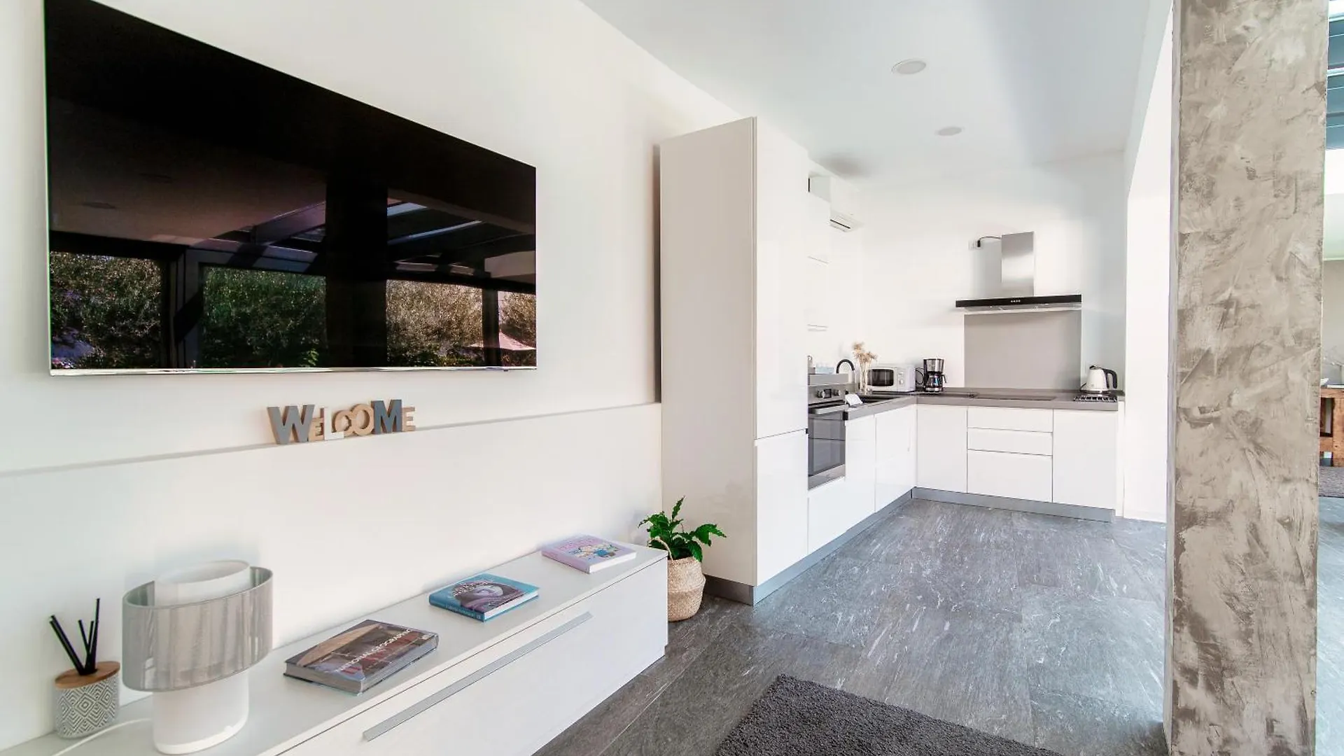 Torno Lumina House - Private Garden & Lake View Villa
